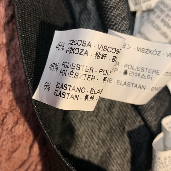 Zara Pants - Picture 9 of 9